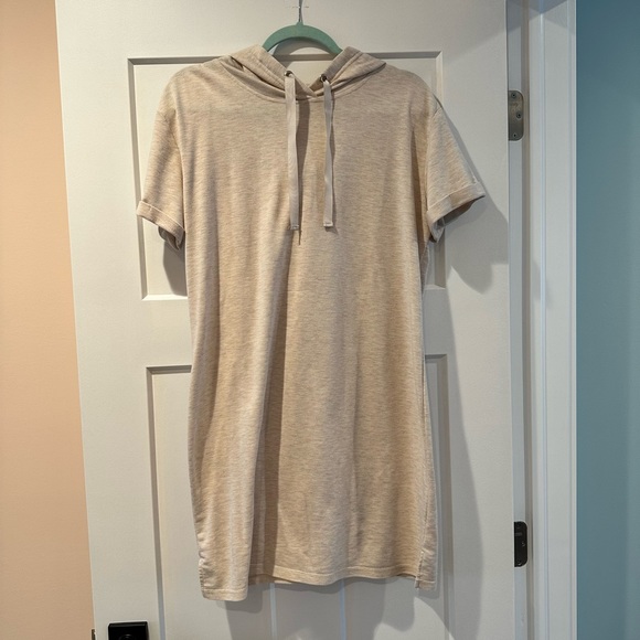 Hooded t-shirt dress - Picture 1 of 2